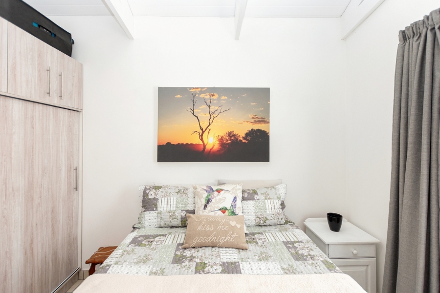 2 Bedroom Property for Sale in Velddrif Western Cape